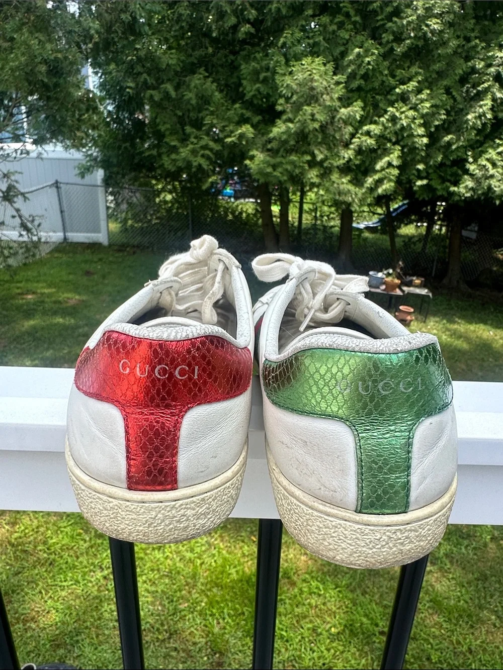 Gucci White Leather Sneakers with Red & Green Stripe and Metallic Heel Accents
